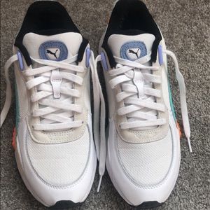 Puma - Women’s Wild Rider NRG Shoes